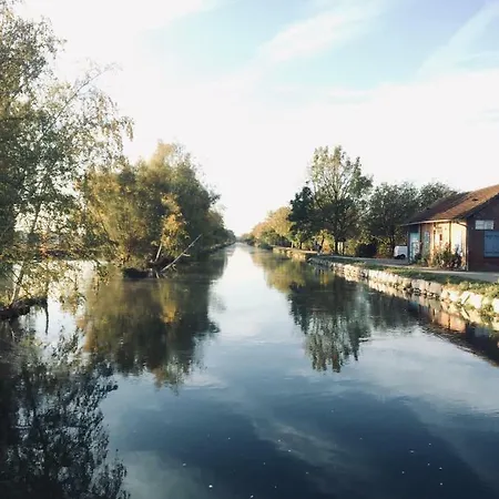 Du Canal Campeggio *